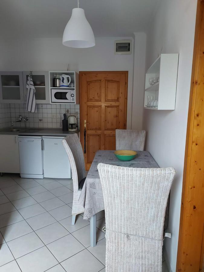 Gabi Apartmanhaz Balatonlelle Exterior photo