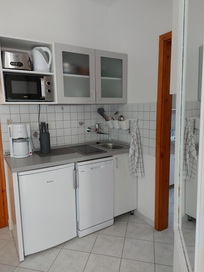 Gabi Apartmanhaz Balatonlelle Exterior photo